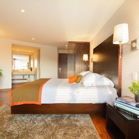 Nico Apartasuites Bogotá Zewnętrze zdjęcie