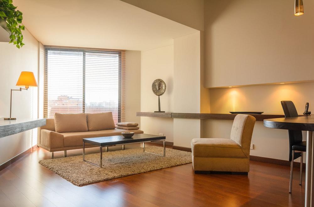 Nico Apartasuites Bogotá Zewnętrze zdjęcie